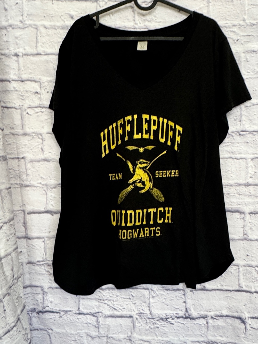 Hufflepuff Quidditch Graphic Tee - Black & Yellow size 3XL